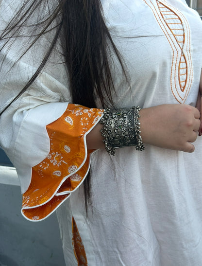 Noor-e-desi